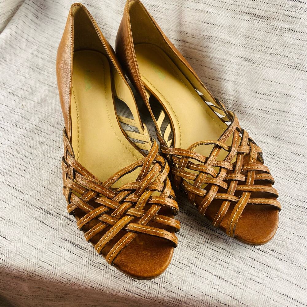 Nicole Tan Woven Wedge Peep Toe Slip On Sandals Size 9.5